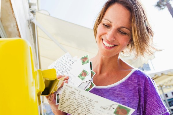 Comment rédiger une carte postale qui fait plaisir ?